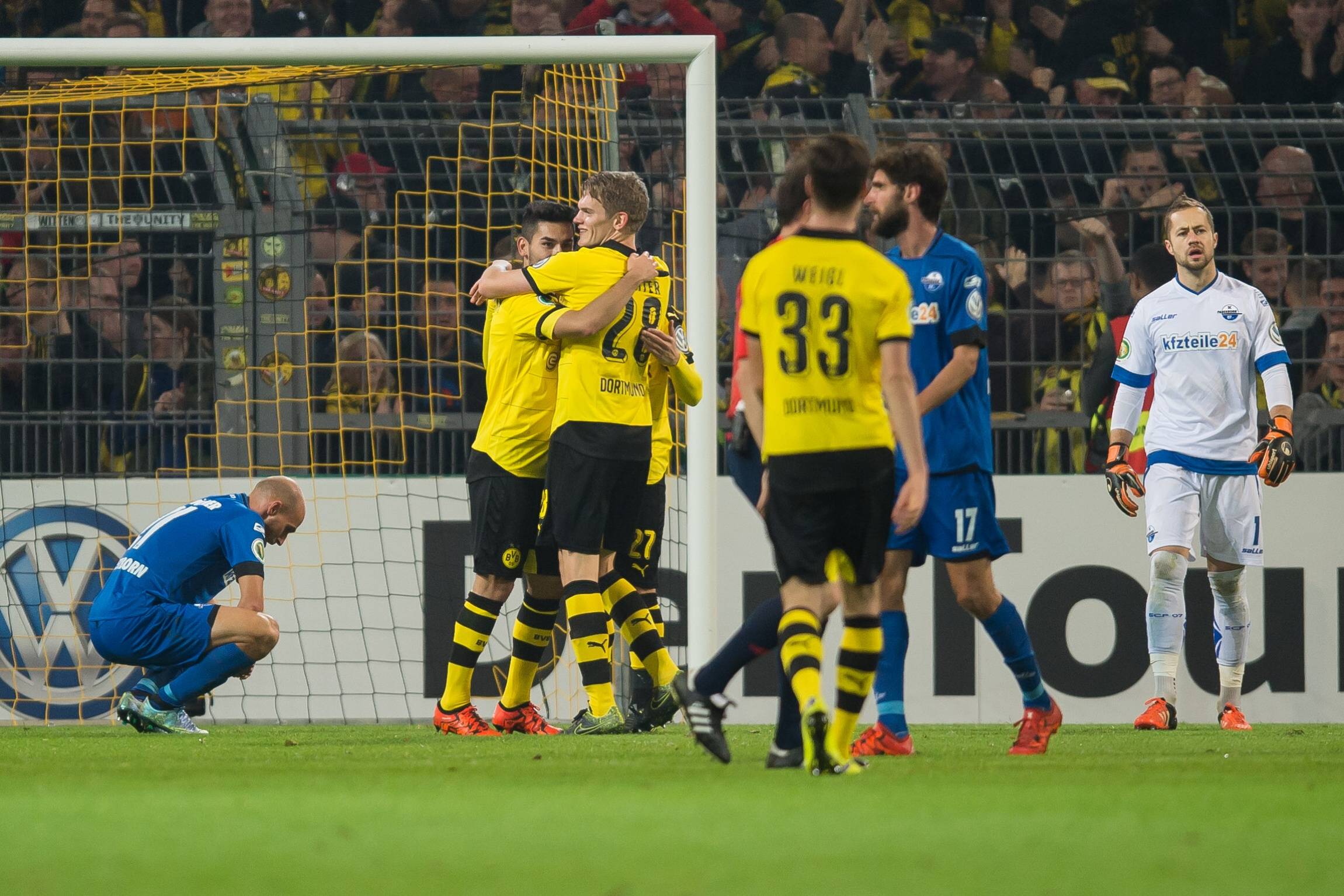 Nichts zu holen gegen Borussia Dortmund für den SC Paderborn im DFB-Pokal 2015/16. Foto: Imago Images